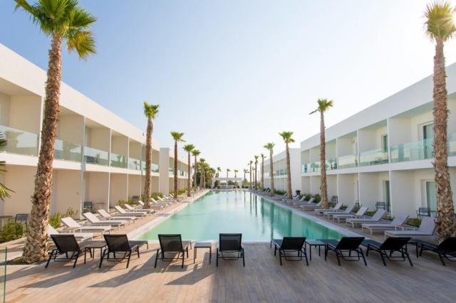 White Dreams Resort