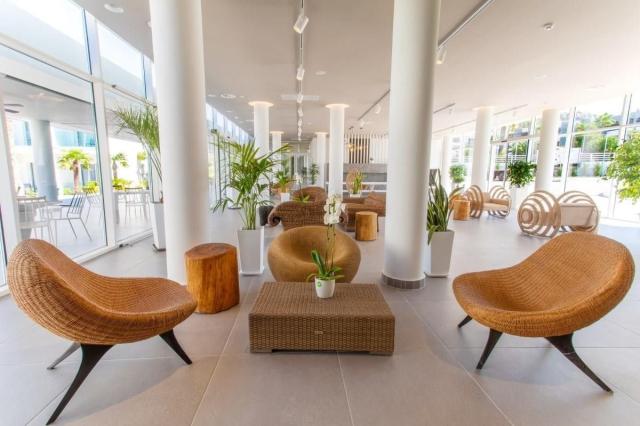 Hotel White Dreams Resort