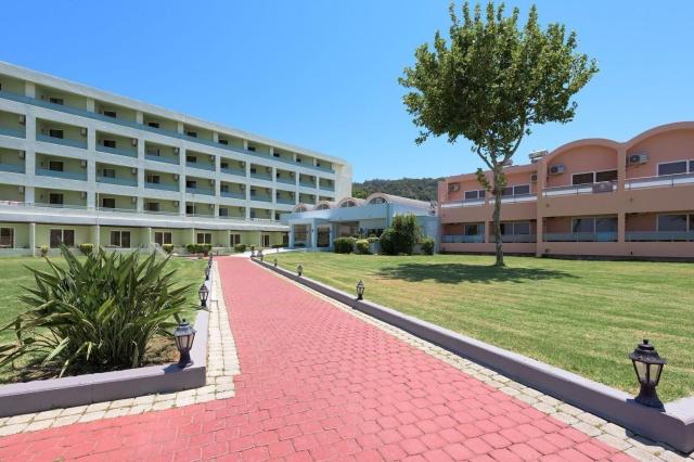 Hotel Avra Beach