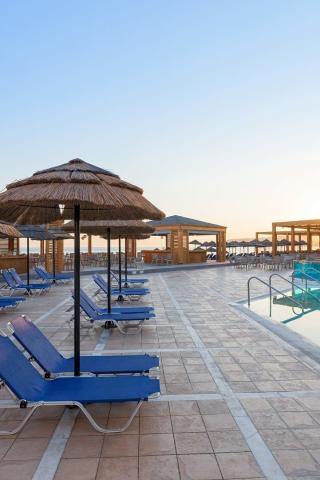 Hotel Avra Beach