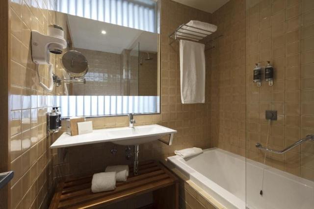 NEYA Porto Hotel