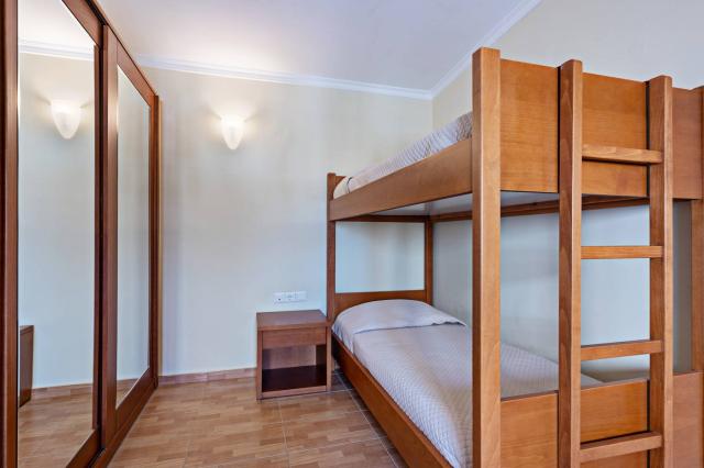 Hotel Hydramis Palace Beach Resort