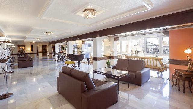 Hotel Tropicana