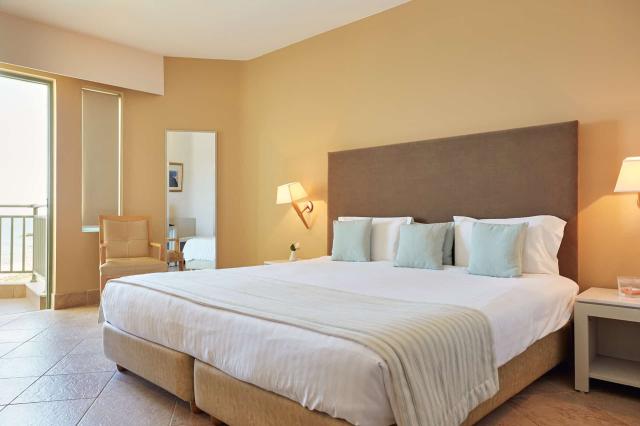Hotel Giannoulis Grand Bay Beach Resort