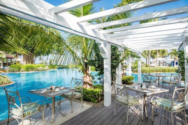 Hotel Sugar Beach Resort