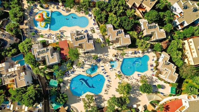 Sirios Village & Bungalows