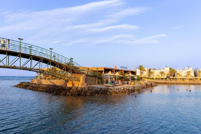Desert Rose Resort