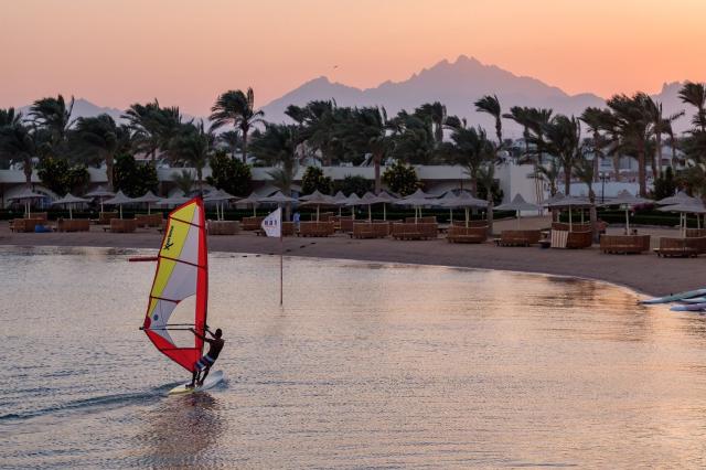 Desert Rose Resort