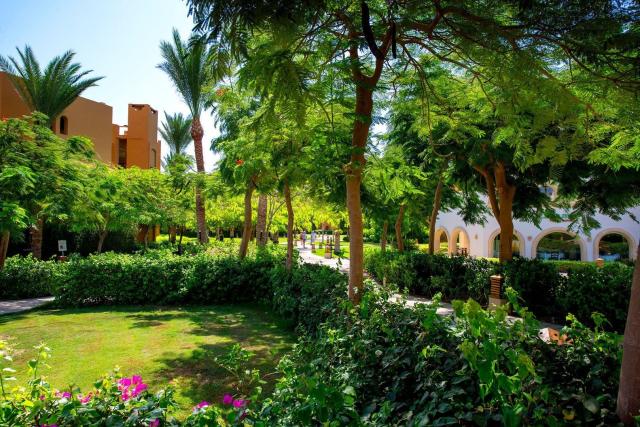 Stella Di Mare Beach Resort & Spa