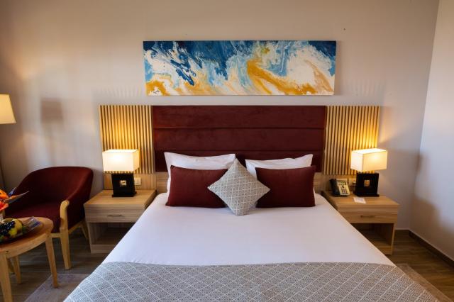 Stella Di Mare Beach Resort & Spa