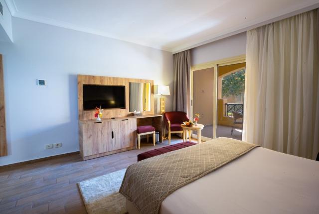 Stella Di Mare Beach Resort & Spa