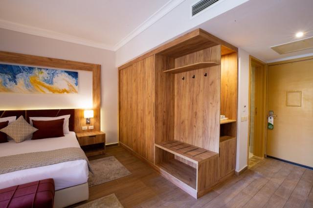 Stella Di Mare Beach Resort & Spa