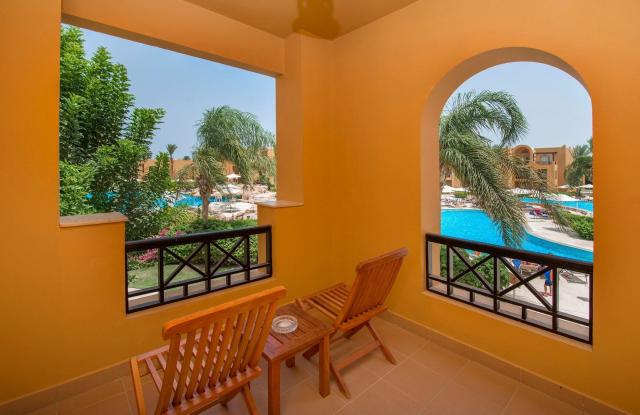 Stella Di Mare Beach Resort & Spa
