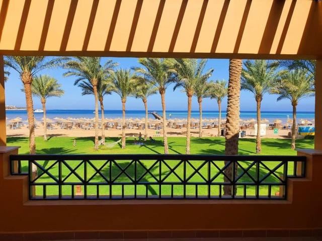 Stella Di Mare Beach Resort & Spa