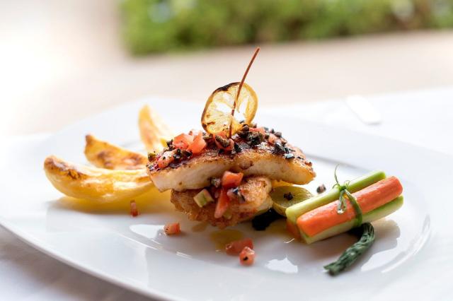 Stella Di Mare Beach Resort & Spa