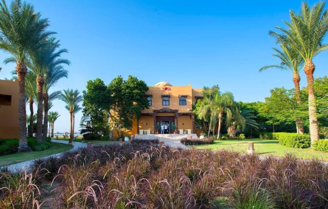 Stella Di Mare Beach Resort & Spa
