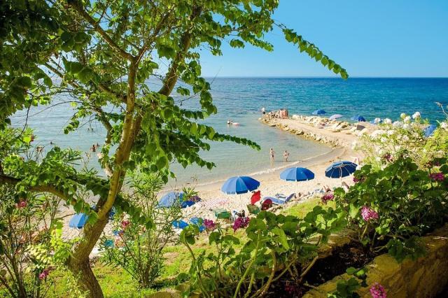 Alexandra Beach