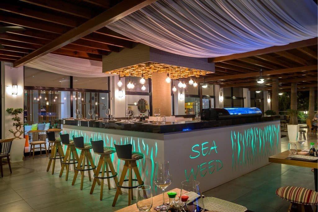 Hotel Cavo Maris Beach