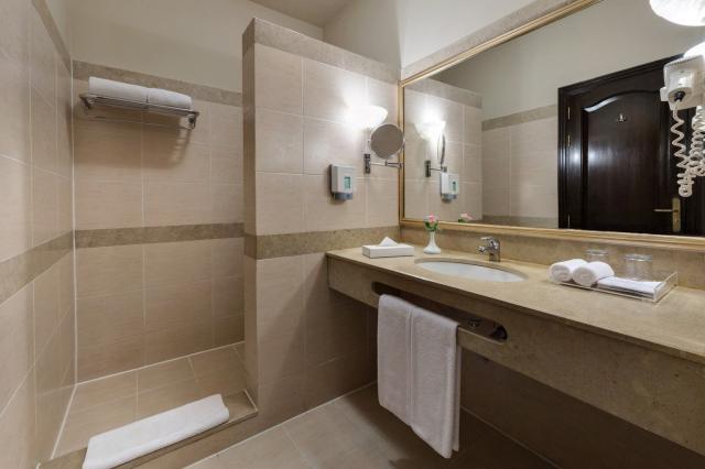 Jaz Makadi Saraya Resort