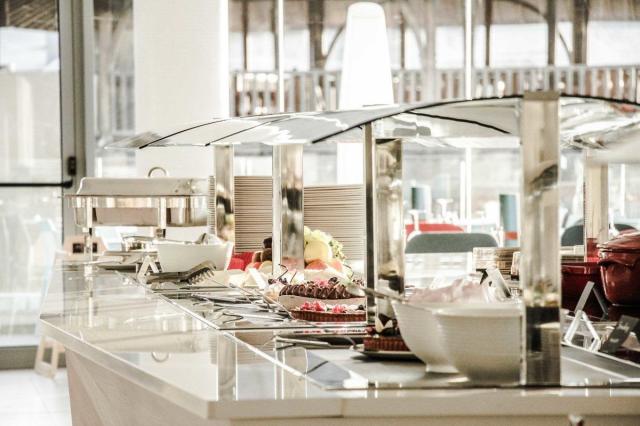 Ramla Bay Resort a Spa