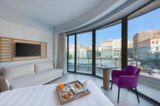 Athens Tiare