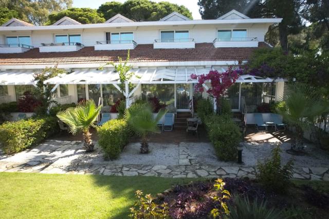 Flora Garden