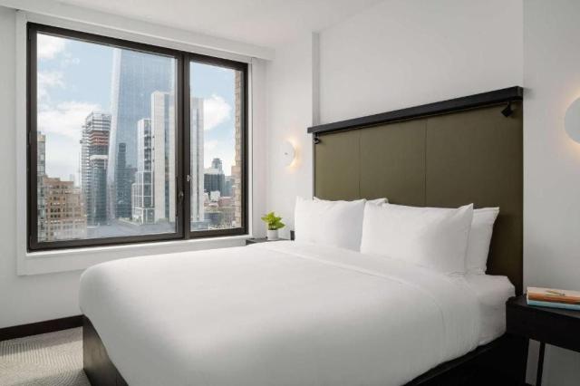 Arlo Midtown Times Square
