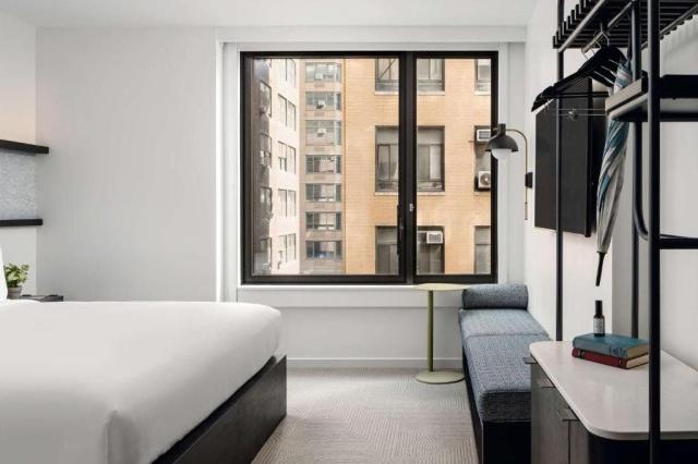 Arlo Midtown Times Square
