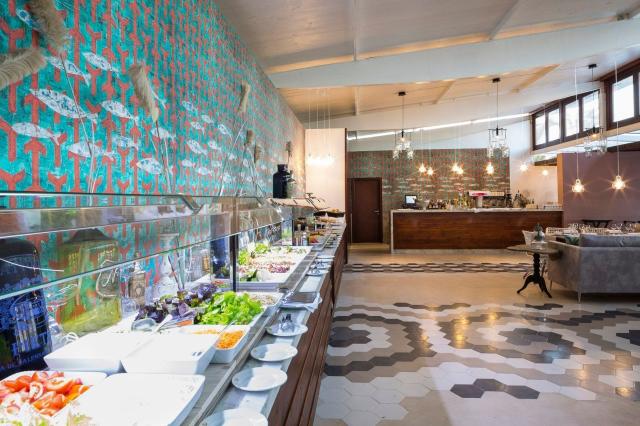 Grand Palladium Palace Ibiza Resort & Spa