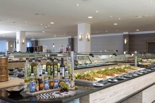 Grand Palladium Palace Ibiza Resort & Spa