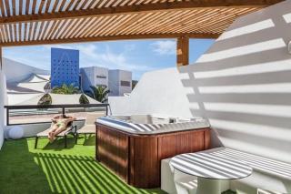 Grand Palladium Palace Ibiza Resort & Spa