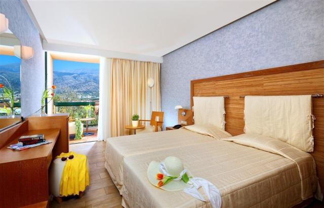 Hotel Sirens Beach