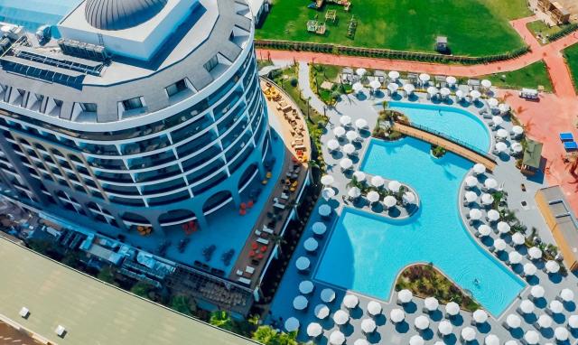 Hotel Alarcha and Resorts