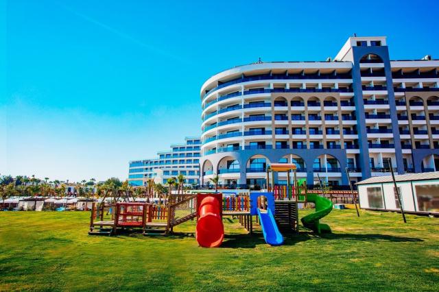 Hotel Alarcha and Resorts