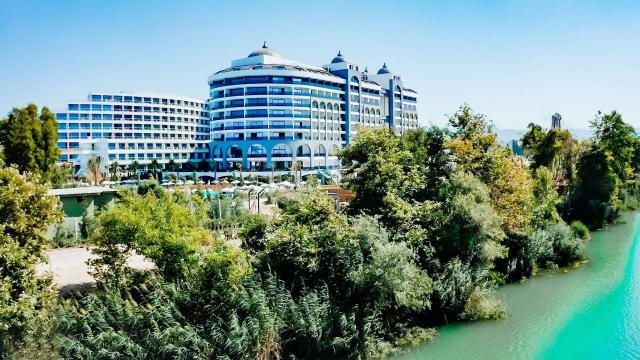 Hotel Alarcha and Resorts