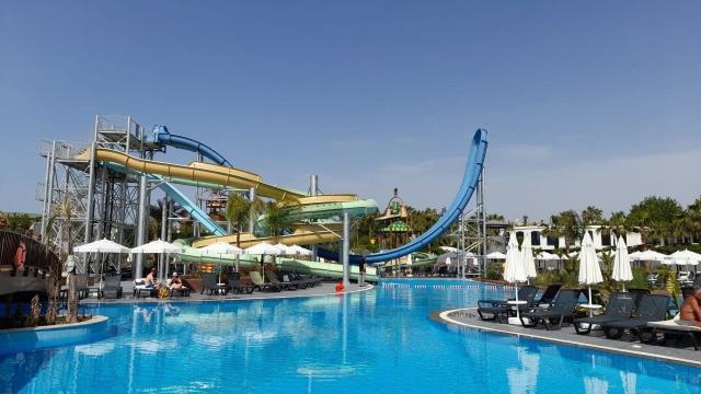 Hotel Alarcha and Resorts
