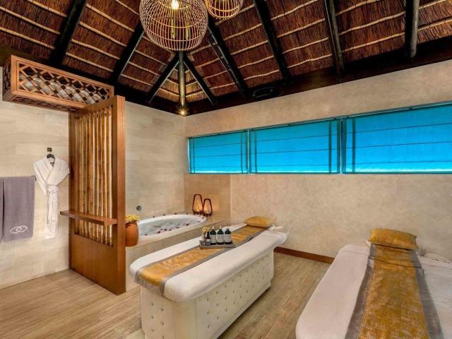 Sofitel The Palm Resort & Spa