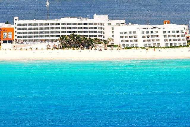 Flamingo Cancún