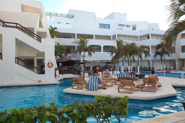 Flamingo Cancún