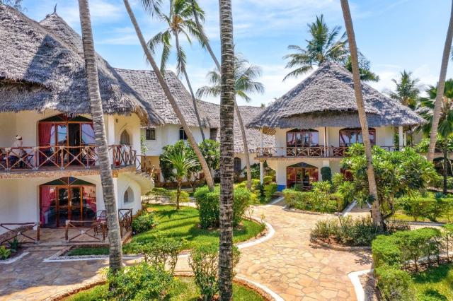 Hotel Waridi Beach Resort and SPA