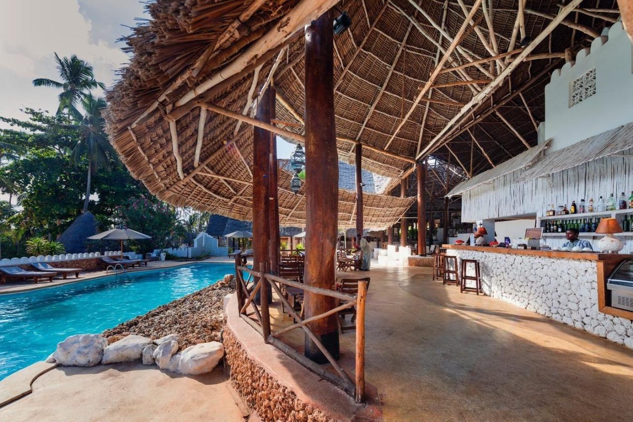 Hotel Diamonds Mapenzi Beach Club