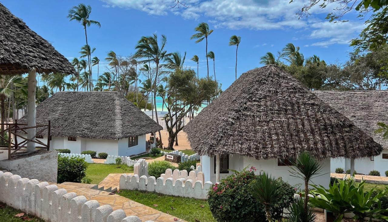 Hotel Diamonds Mapenzi Beach Club
