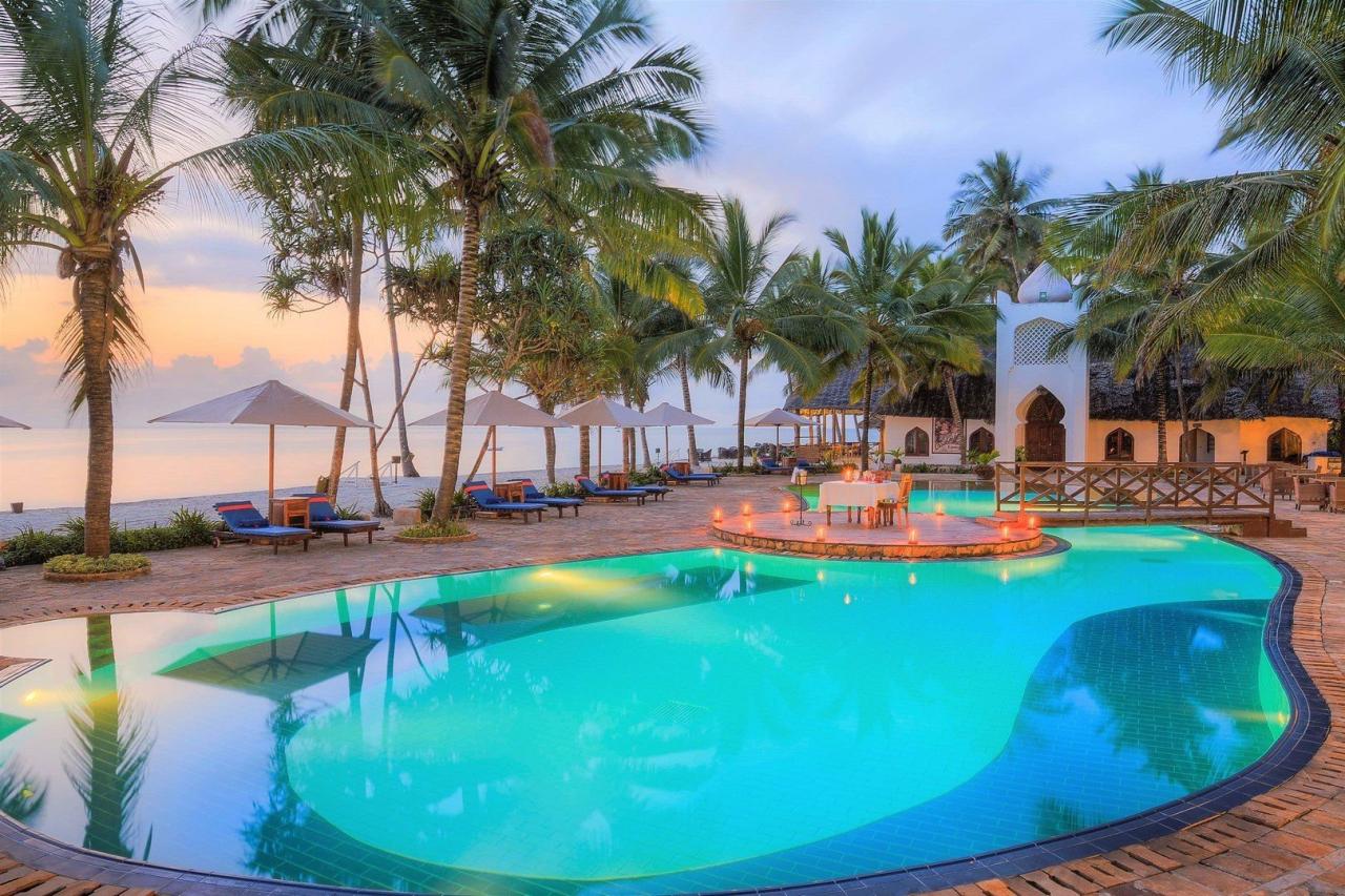 Hotel Sultan Sands Island Resort