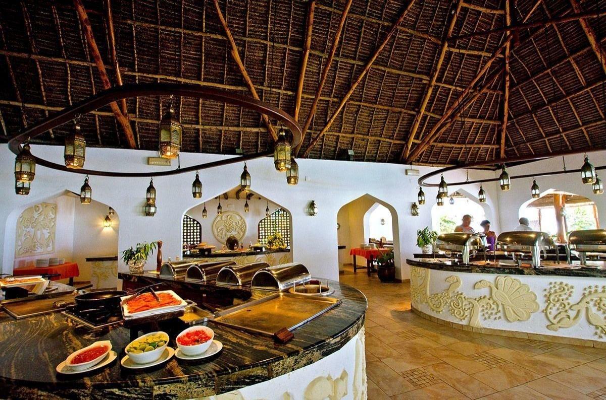 Hotel Sultan Sands Island Resort