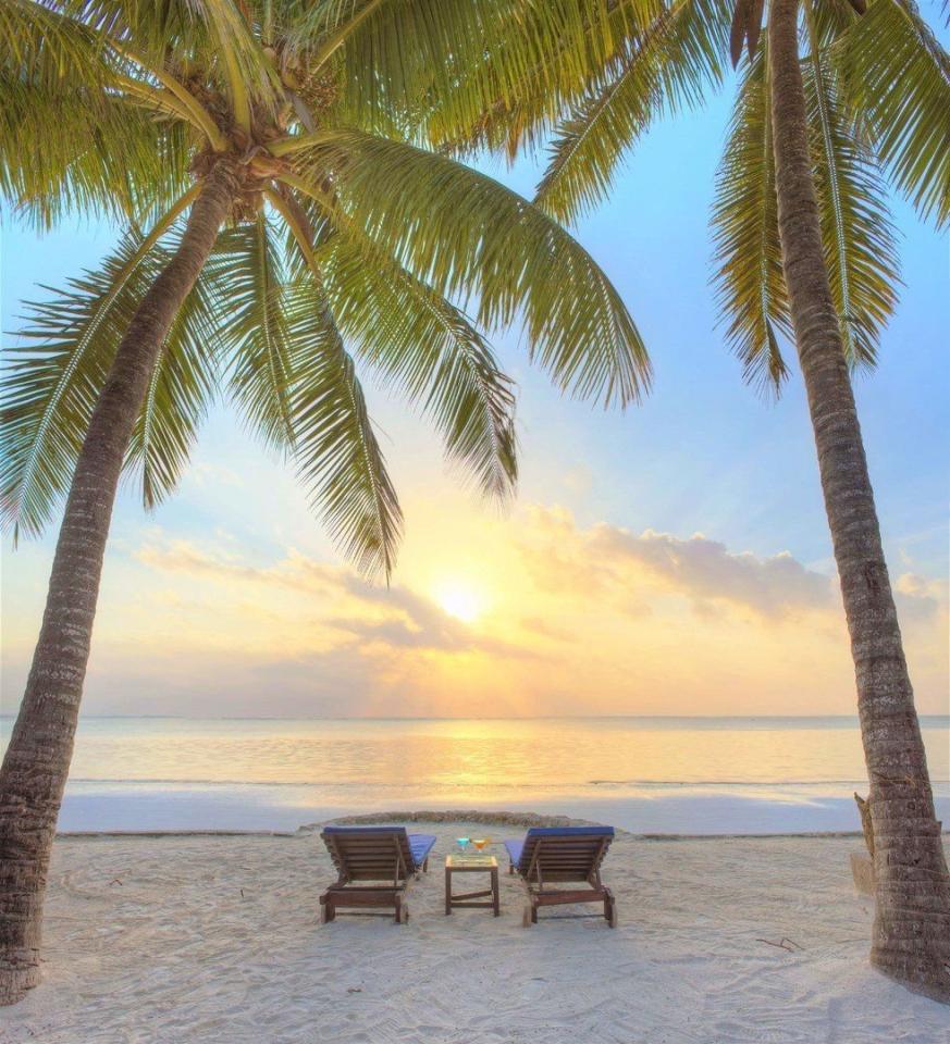 Hotel Sultan Sands Island Resort