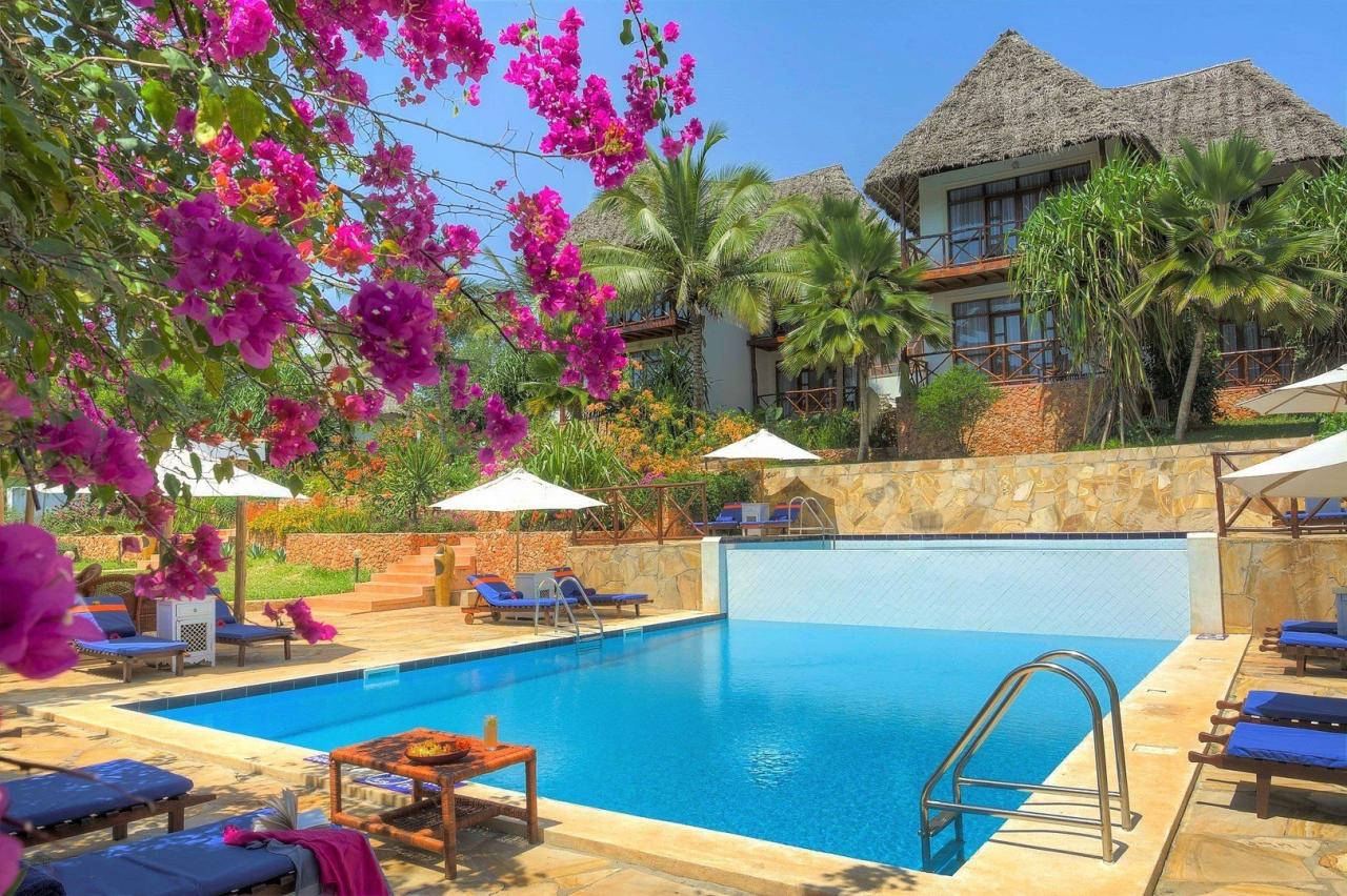 Hotel Sultan Sands Island Resort