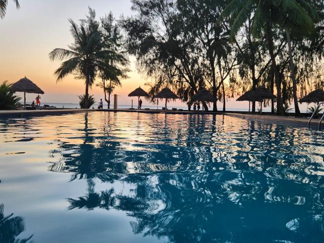 Hotel Sansi Kae Beach Resort & SPA