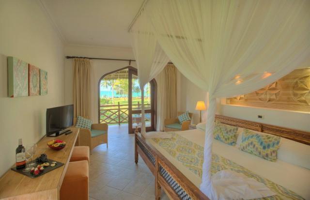 Bluebay Beach Resort