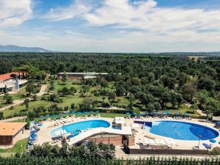 Mercure Tirrenia Green Park 
