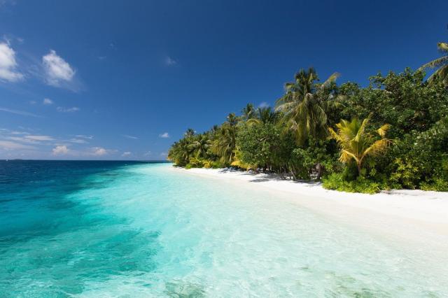 Vilamendhoo Island Resort